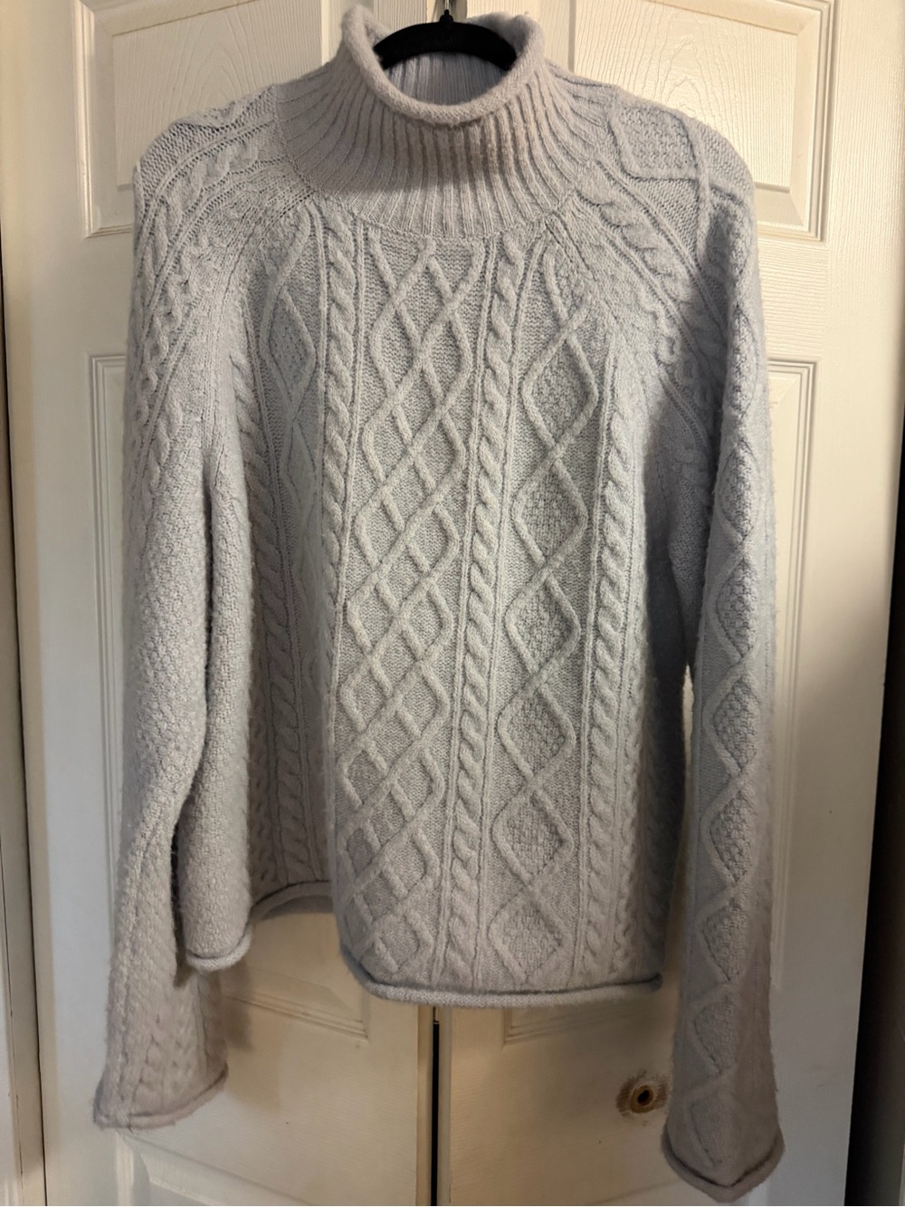 Cozy Cable Knit J Crew Roll-neck Turtleneck Sweater - Light blue xxl